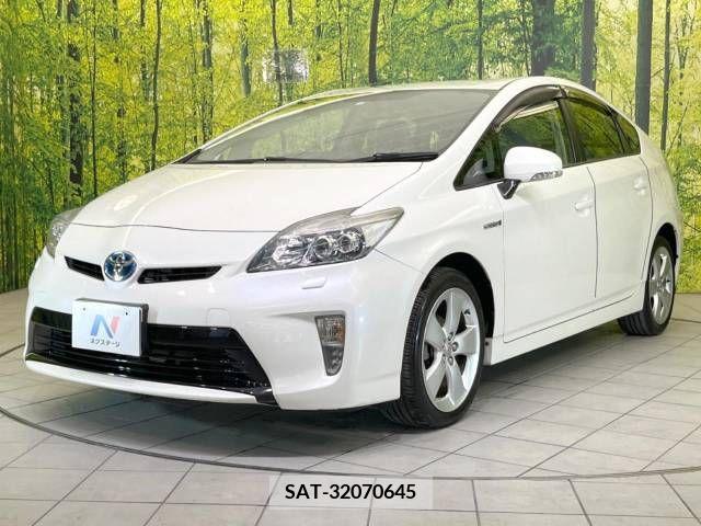 Toyota PRIUS 2012-02 322119-16