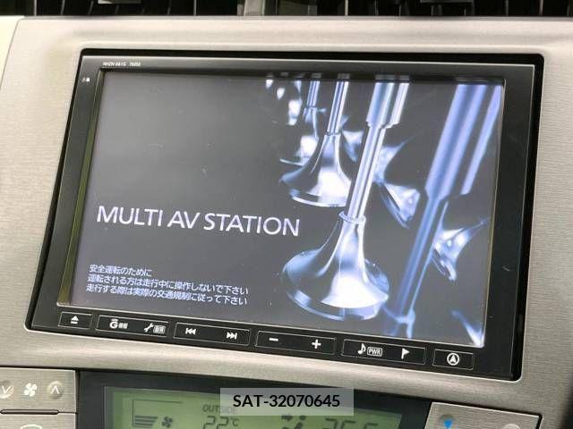 Toyota PRIUS 2012-02 322119-2