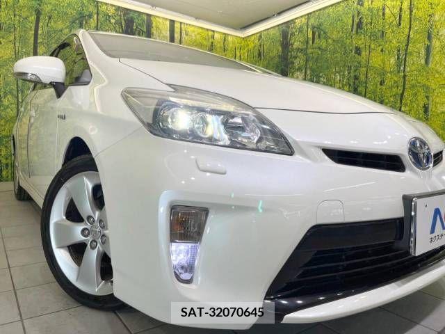 Toyota PRIUS 2012-02 322119-12
