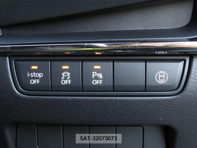Mazda MAZDA3 2021-01 221257-12