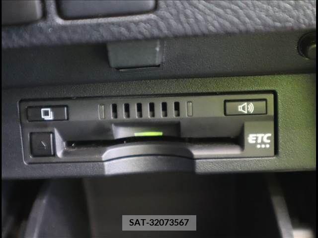 Toyota ALPHARD 2016-12 299356-6