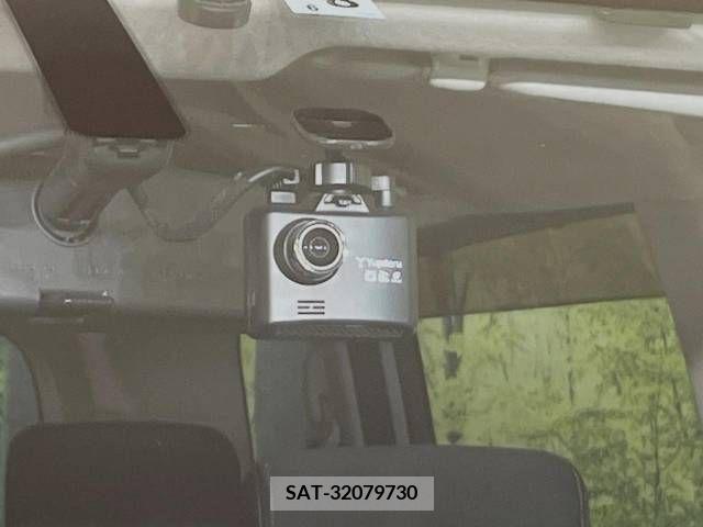 Nissan SERENA 2011-08 367641-5