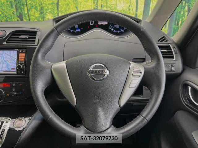 Nissan SERENA 2011-08 367641-8