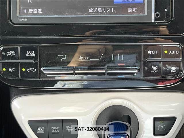 Toyota PRIUS 2016-08 281823-14