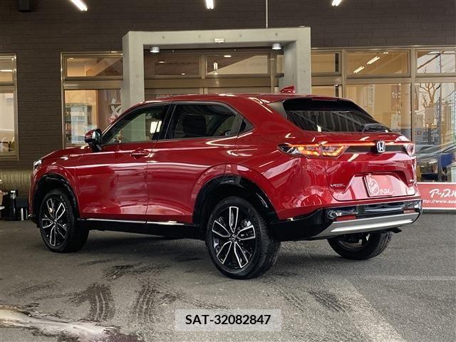 Honda VEZEL 2021-05 229039-3
