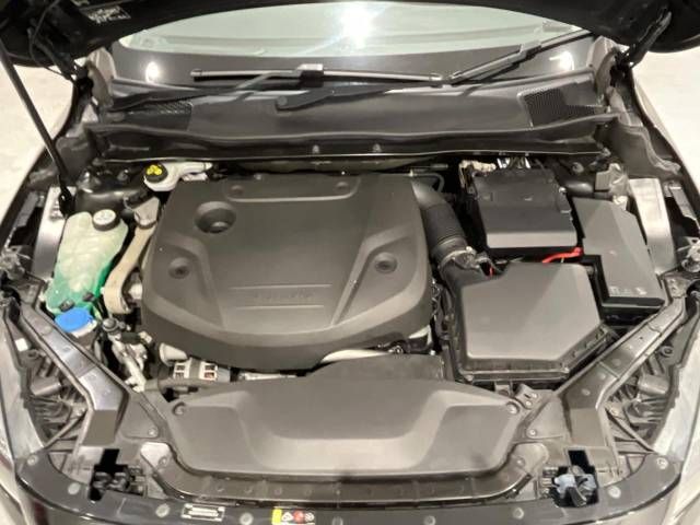 Volvo V40 2015-11 7143-13