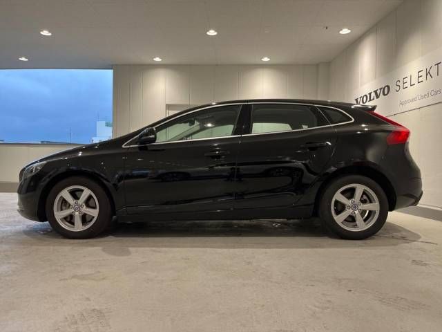 Volvo V40 2015-11 7143-17