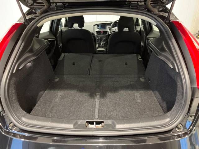 Volvo V40 2015-11 7143-12