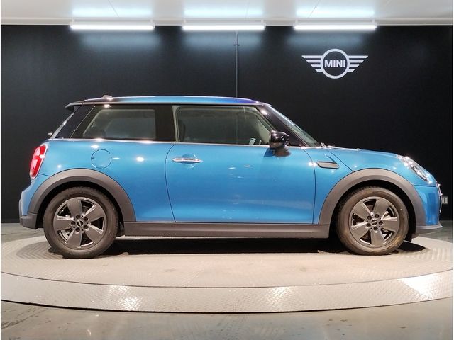 Bmw MINI 2021-11 28168-7
