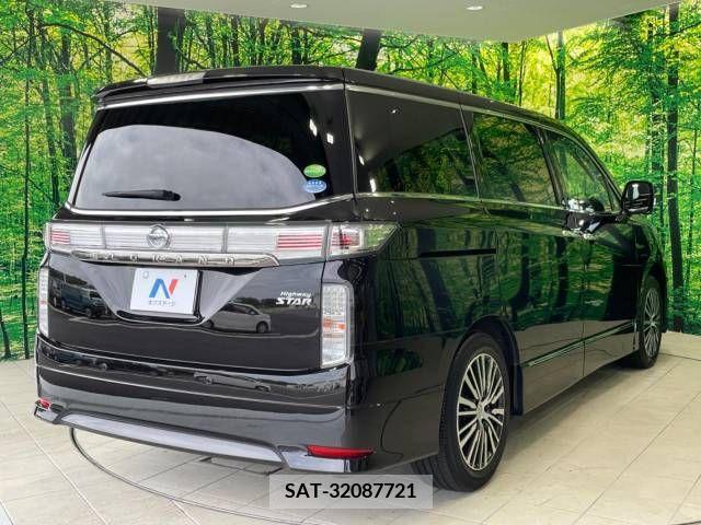 Nissan ELGRAND 2019-11 336626-17