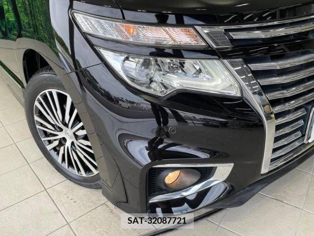 Nissan ELGRAND 2019-11 336626-12