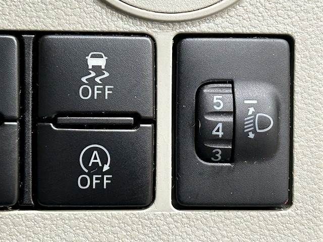 Daihatsu TANTO 2018-07 196003-4