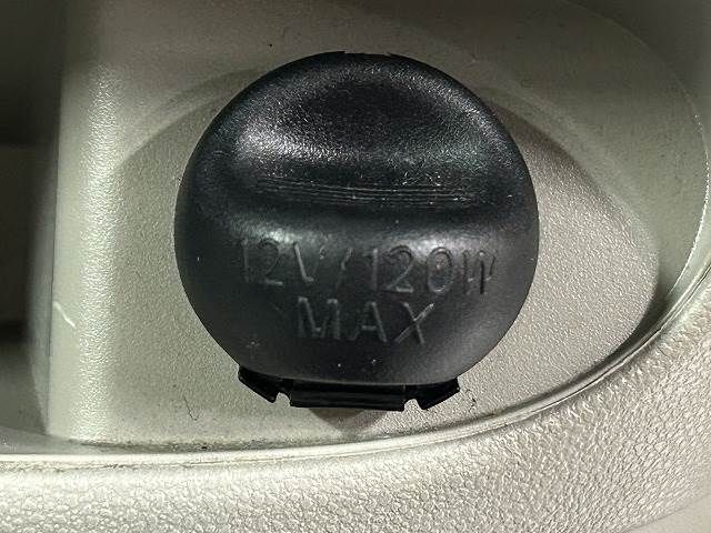 Daihatsu TANTO 2018-07 196003-6