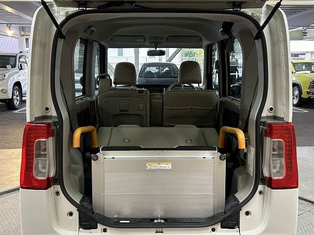 Daihatsu TANTO 2018-07 196003-10