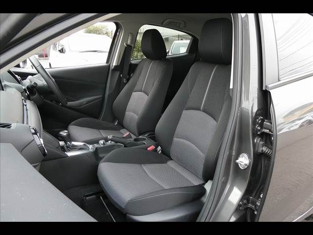Mazda DEMIO 2018-03 184007-9