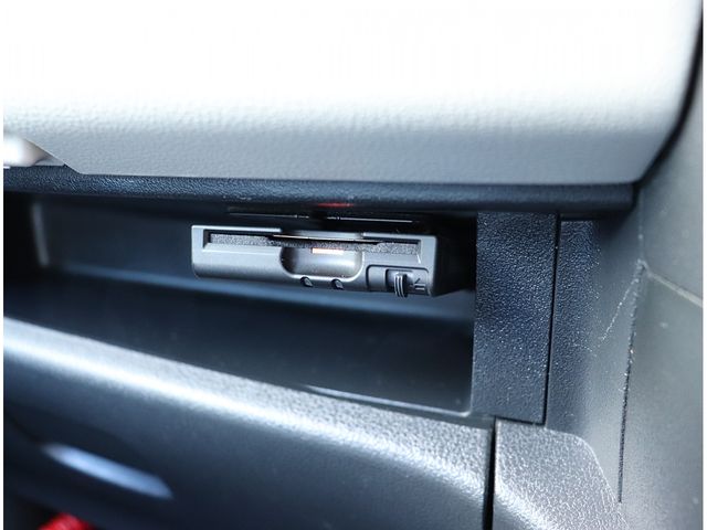 Nissan MARCH 2011-09 21877-22