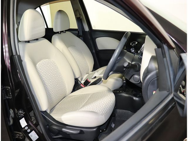 Nissan MARCH 2011-09 21877-7