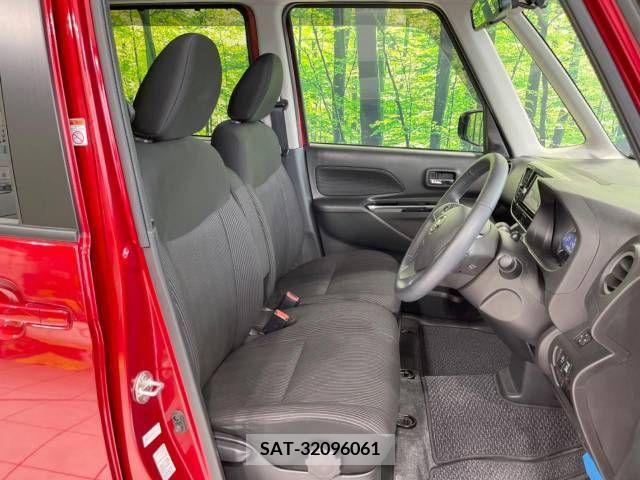 Nissan ROOX 2019-06 323928-8