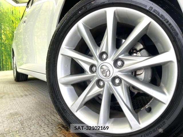 Toyota PRIUS ALPHA 2013-07 282466-13