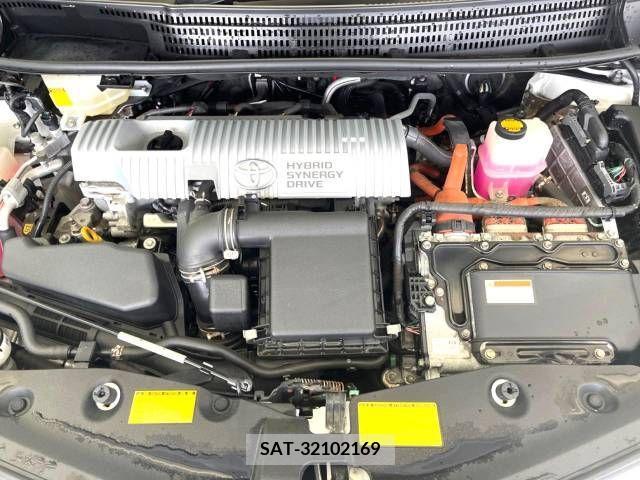 Toyota PRIUS ALPHA 2013-07 282466-18