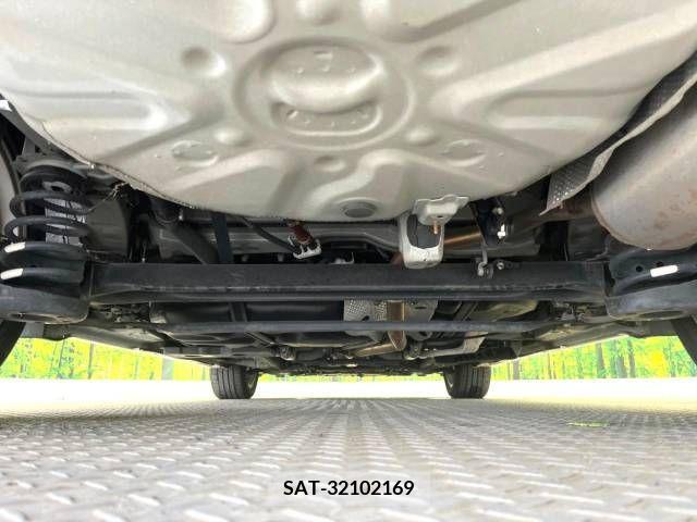 Toyota PRIUS ALPHA 2013-07 282466-19