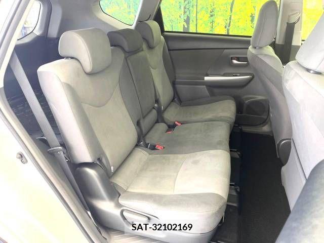 Toyota PRIUS ALPHA 2013-07 282466-9