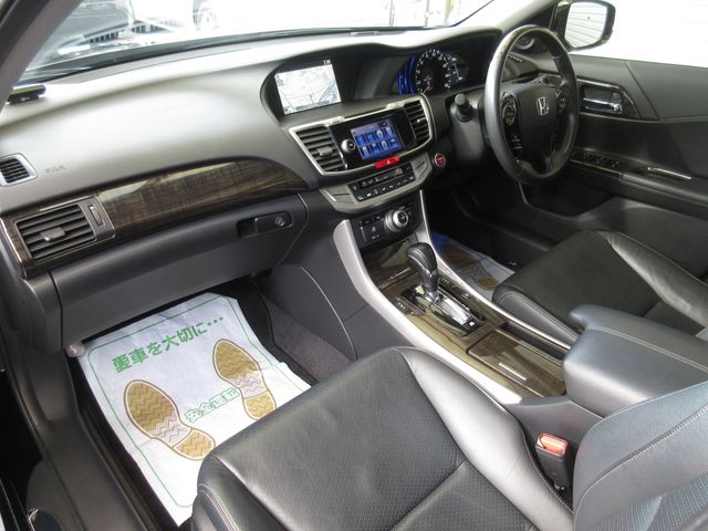 Honda ACCORD HYBRID 2013-09 189820-11