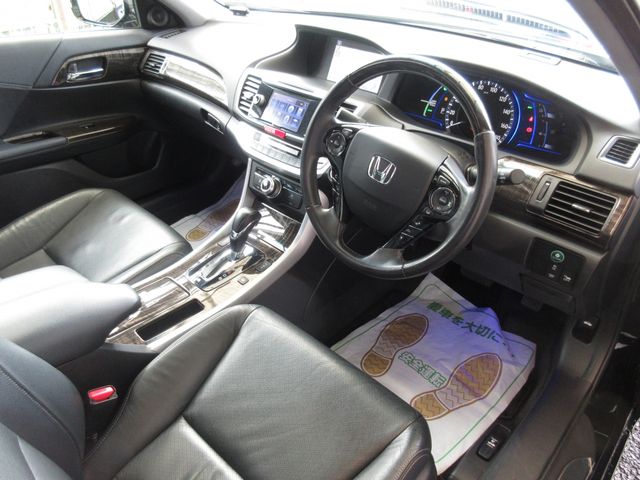 Honda ACCORD HYBRID 2013-09 189820-6