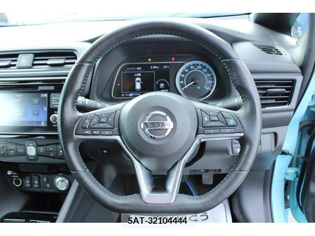 Nissan LEAF 2018-01 367073-14