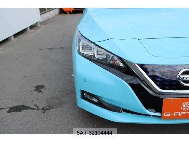 Nissan LEAF 2018-01 367073-10