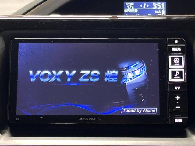 Toyota VOXY 2015-10 193044-3