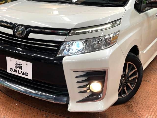 Toyota VOXY 2015-10 193044-13