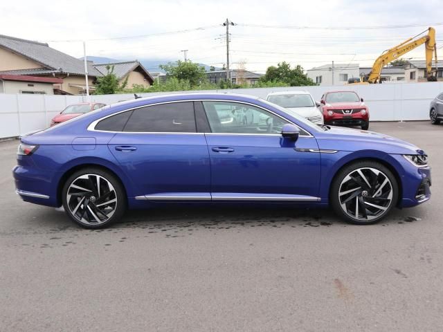 VolksWagen ARTEON 2022-09 9023-6