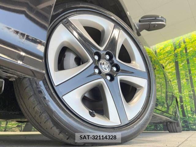 Toyota PRIUS 2020-03 384995-13
