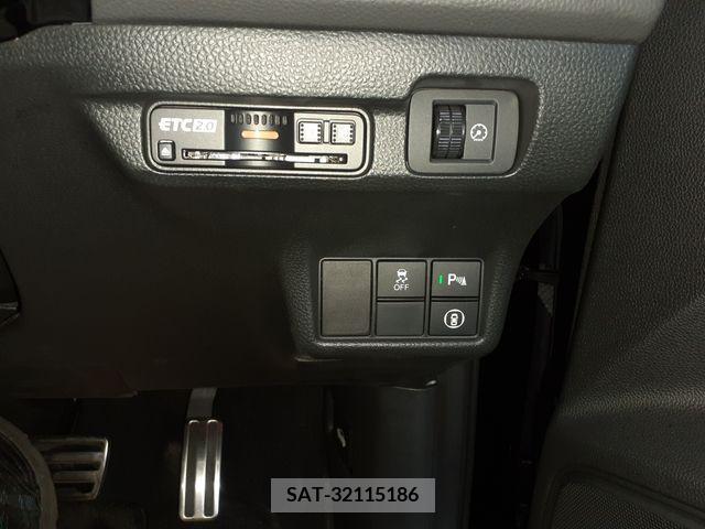 Honda CIVIC 2022-06 218942-18