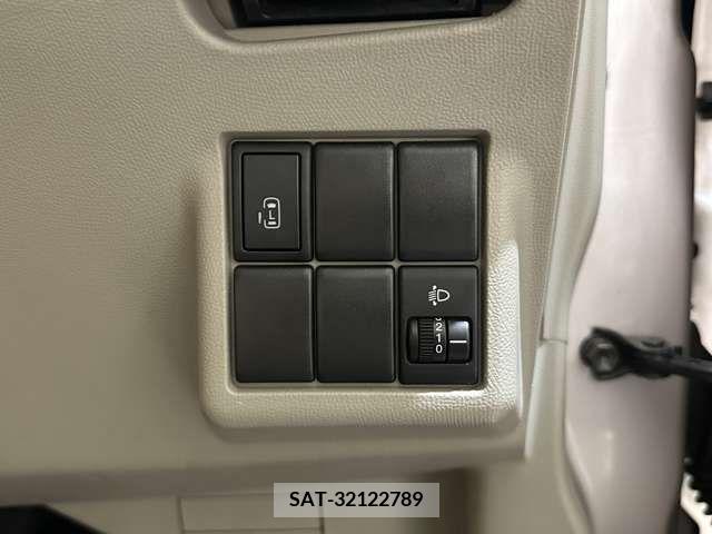 Suzuki PALETTE 2011-10 326896-12