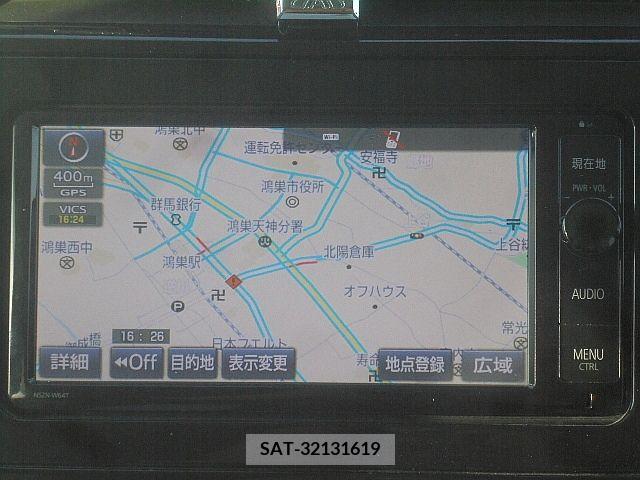 Toyota PRIUS 2016-08 238939-19