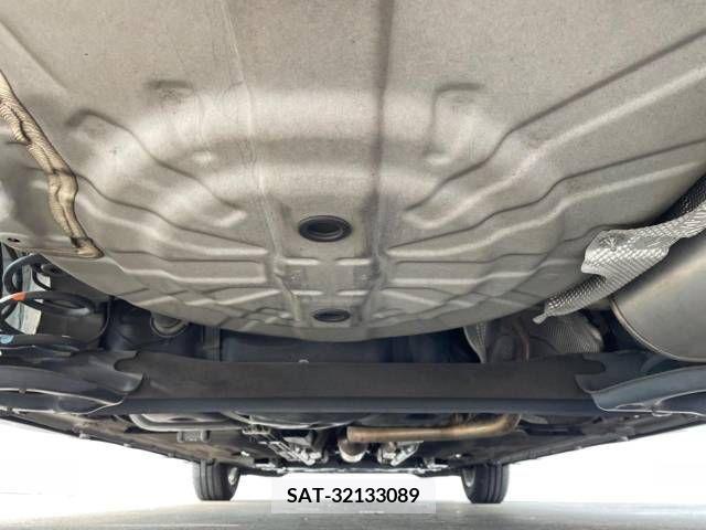 Nissan NOTE 2013-08 365476-17
