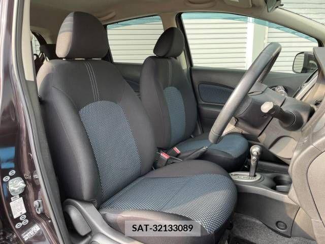 Nissan NOTE 2013-08 365476-7