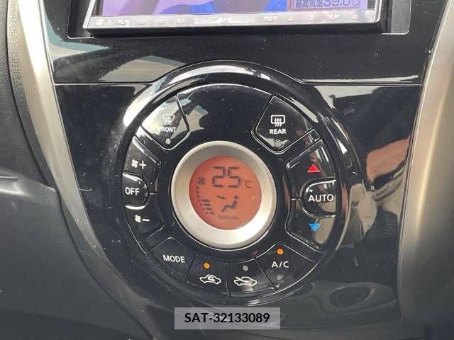 Nissan NOTE 2013-08 365476-11