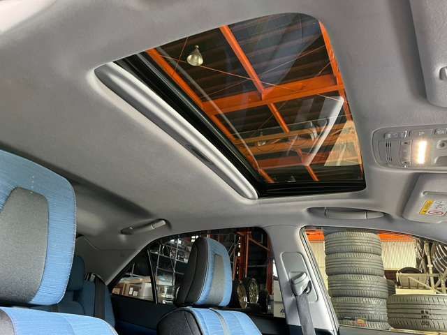 Toyota CROWN SEDAN 2015-12 2260-10