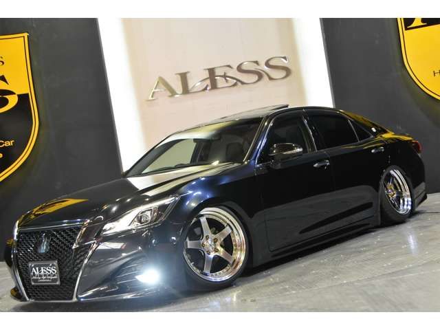 Toyota CROWN SEDAN 2015-12 2260-19