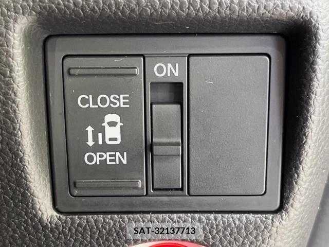 Honda N BOX 2021-03 278578-7
