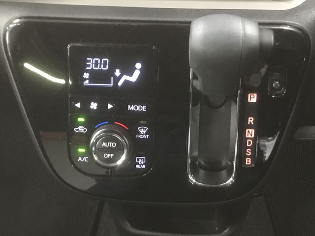 Toyota PASSO 2019-10 194612-23