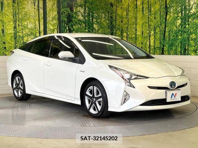 Toyota PRIUS 2016-06 282951-15