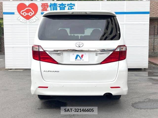 Toyota ALPHARD 2012-11 299897-16