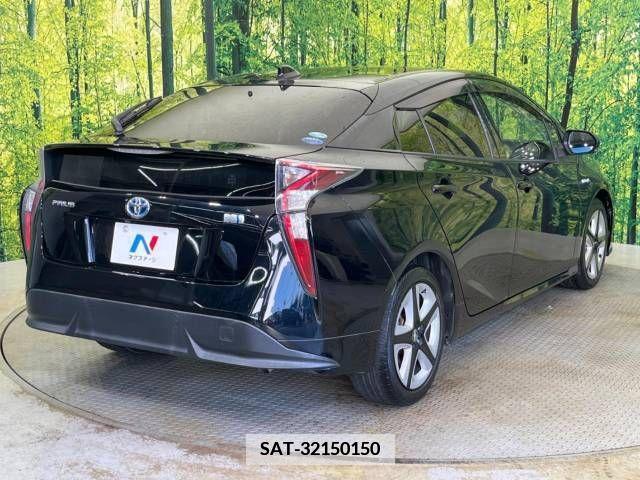Toyota PRIUS 2016-12 366415-16