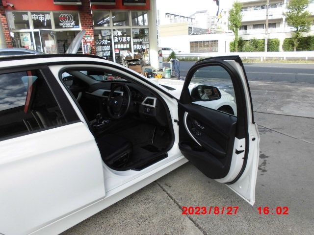 Bmw 3 SERIES 2015-08 11738-8