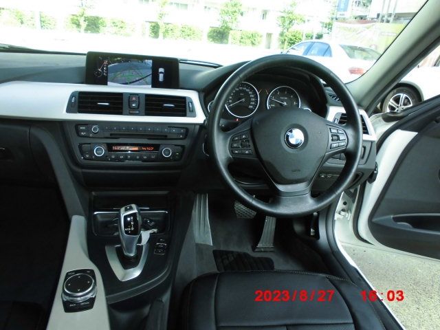 Bmw 3 SERIES 2015-08 11738-11