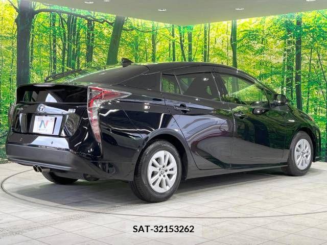 Toyota PRIUS 2018-12 217110-17